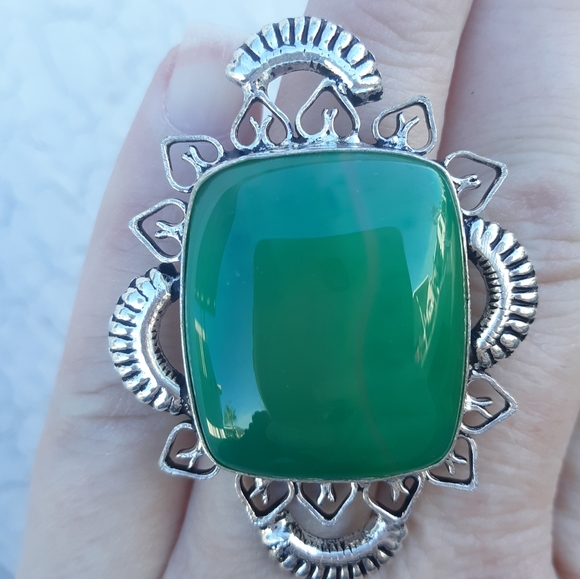 New Huge Green Agate 925 Silver Statement Ring. - Picture 4 of 8